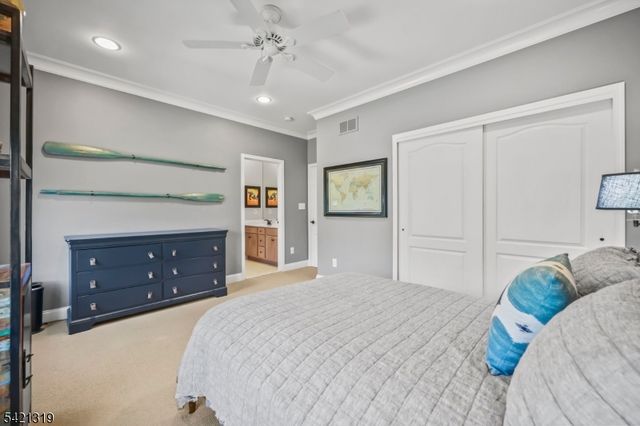 12 Skyline Dr, Randolph Twp., NJ 07869