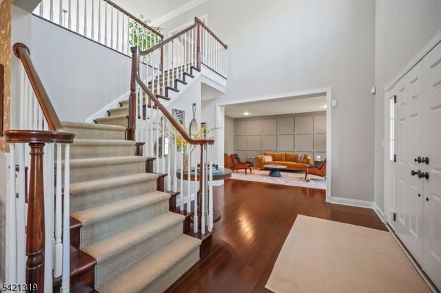 12 Skyline Dr, Randolph Twp., NJ 07869