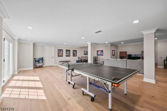 12 Skyline Dr, Randolph Twp., NJ 07869