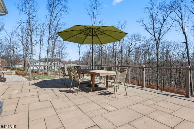 12 Skyline Dr, Randolph Twp., NJ 07869