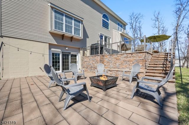 12 Skyline Dr, Randolph Twp., NJ 07869