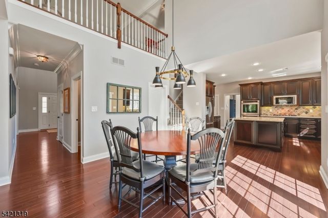 12 Skyline Dr, Randolph Twp., NJ 07869