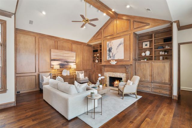 7 Knightwood Court, Dallas, TX 75225