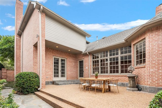 7 Knightwood Court, Dallas, TX 75225