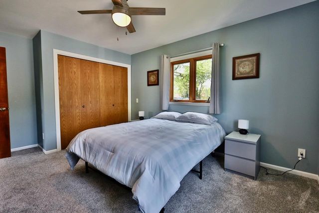 2613 Cochise Trail, Fitchburg, WI 53711