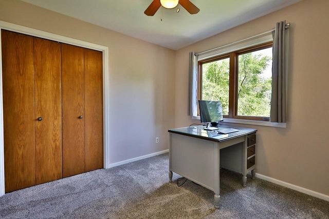 2613 Cochise Trail, Fitchburg, WI 53711