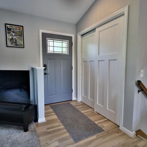 2613 Cochise Trail, Fitchburg, WI 53711