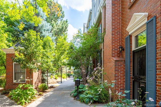 477 Josephine Street, Denver, CO 80206