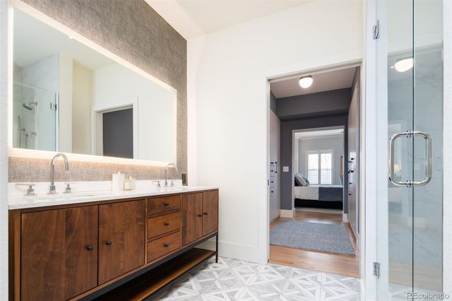 477 Josephine Street, Denver, CO 80206