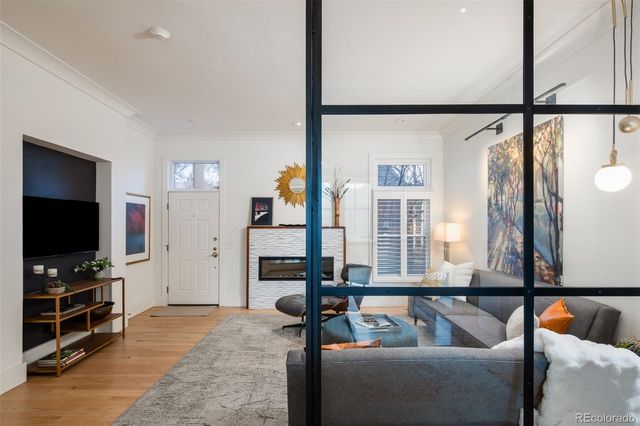 477 Josephine Street, Denver, CO 80206