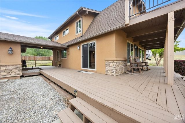 29851 N Lower Valley Road, Tehachapi, CA 93561
