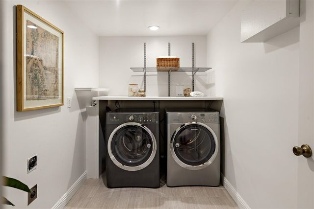 225 225 Chadbourne Way, Oakland, CA 94619