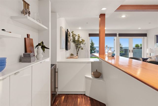 225 225 Chadbourne Way, Oakland, CA 94619