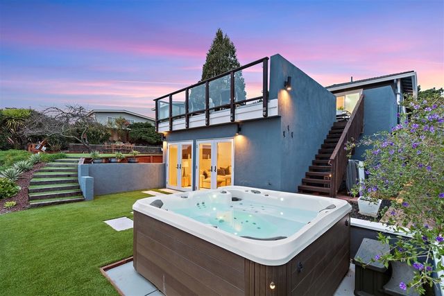 225 225 Chadbourne Way, Oakland, CA 94619