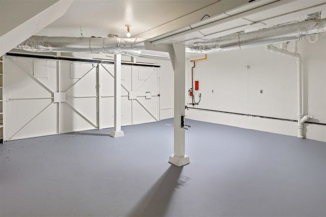 225 225 Chadbourne Way, Oakland, CA 94619