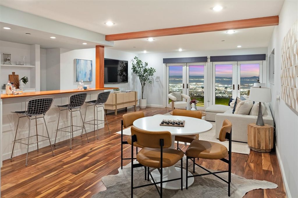 Image 28 of property listing at 225 225 Chadbourne Way, Oakland, CA 94619