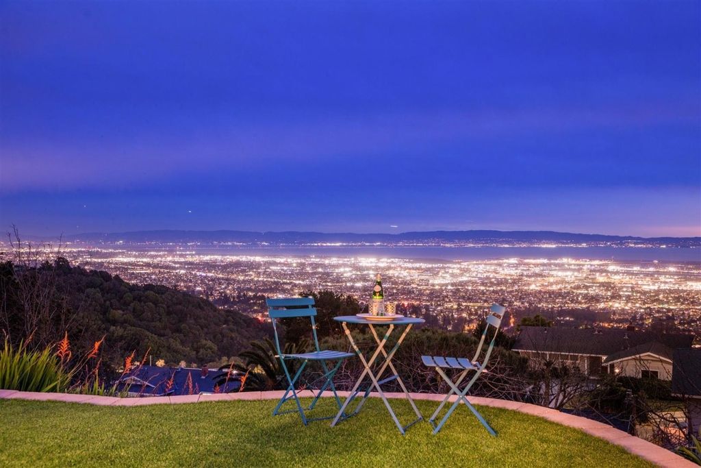 Image 46 of property listing at 225 225 Chadbourne Way, Oakland, CA 94619