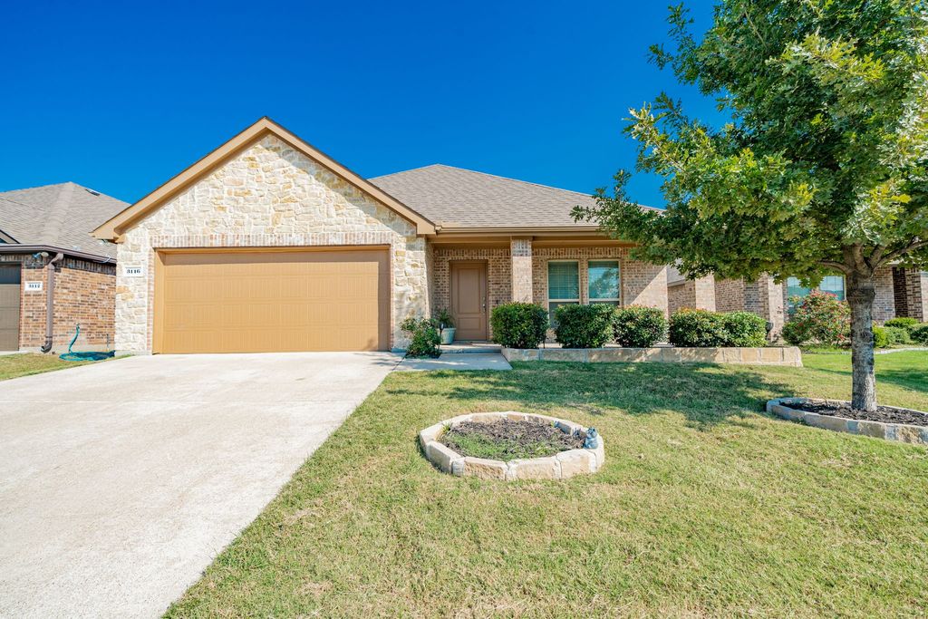 3116 Crystal Way, Royse City, TX 75189