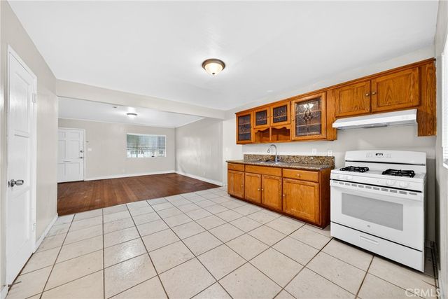 608 Davis, Montebello, CA 90640