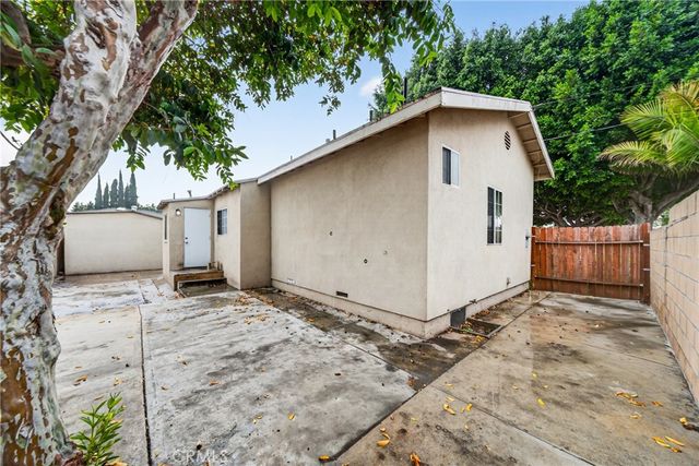 608 Davis, Montebello, CA 90640