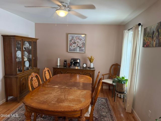 6 Feeder Bend, Glens Falls, NY 12801