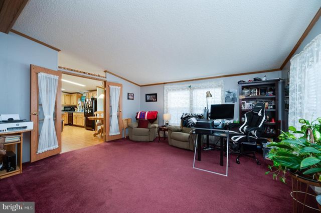 400 ALLENBROOK LN, Reading, PA 19606