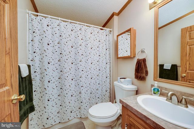 400 ALLENBROOK LN, Reading, PA 19606