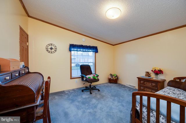 400 ALLENBROOK LN, Reading, PA 19606