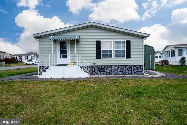 400 ALLENBROOK LN, Reading, PA 19606