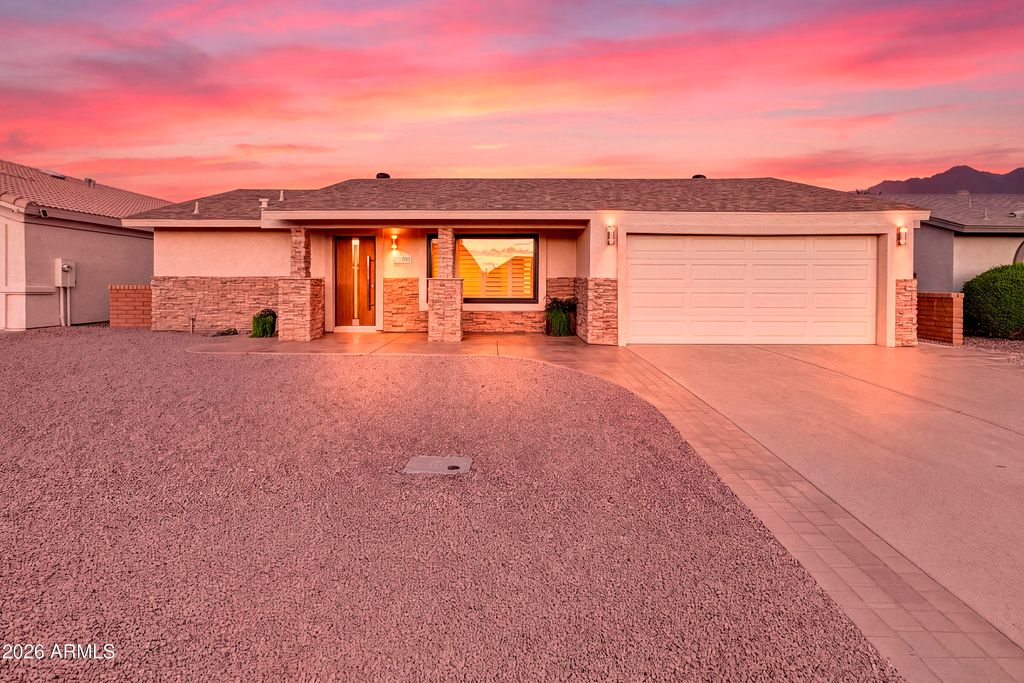 8356 E FAY Avenue, Mesa, AZ 85208 — exterior