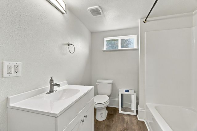 1928 E Sharp Ave, Spokane, WA 99202