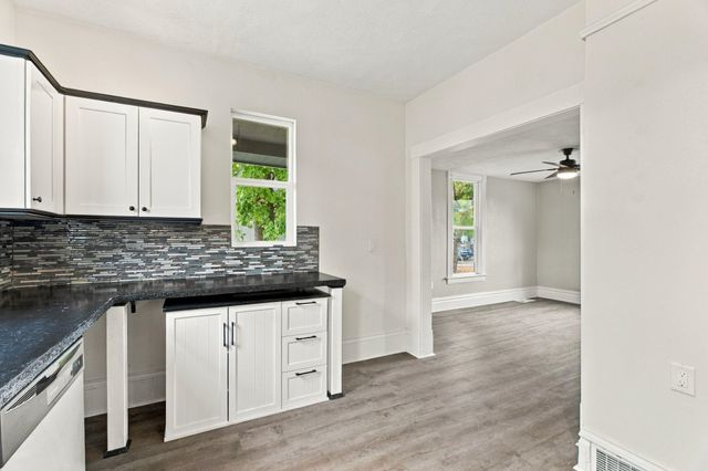 1928 E Sharp Ave, Spokane, WA 99202