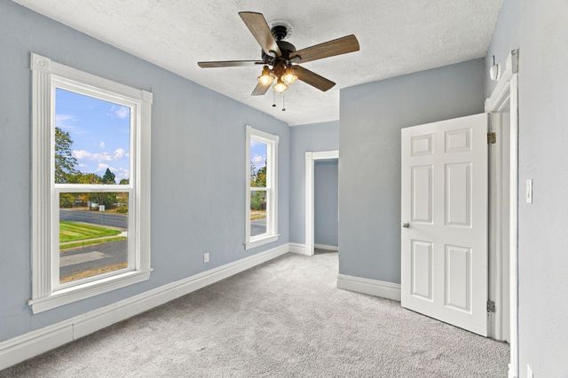 1928 E Sharp Ave, Spokane, WA 99202