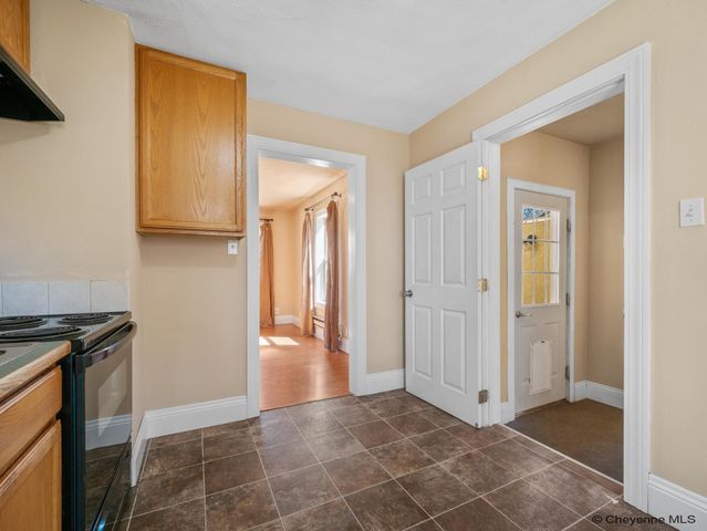 770 N 10TH ST, Laramie, WY 82070