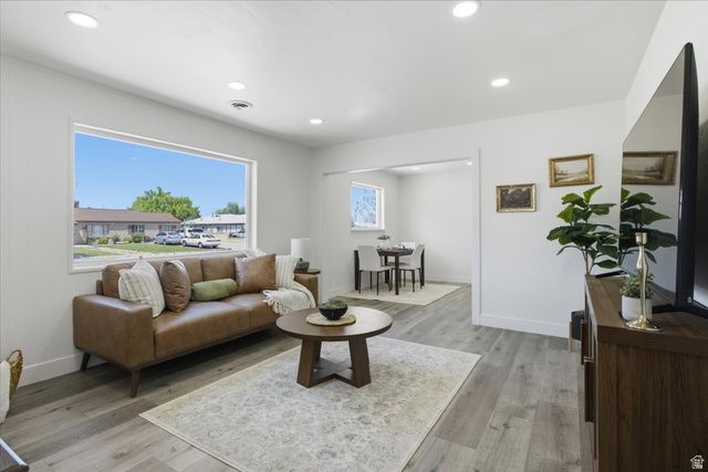 5165 S 4520 W, Kearns, UT 84118