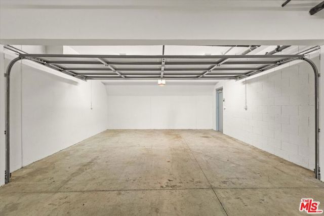 272 N Chester Avenue 105, Pasadena, CA 91106