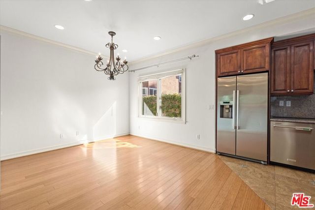 272 N Chester Avenue 105, Pasadena, CA 91106