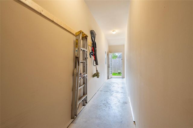 5026 Keith Road, Pasadena, TX 77505