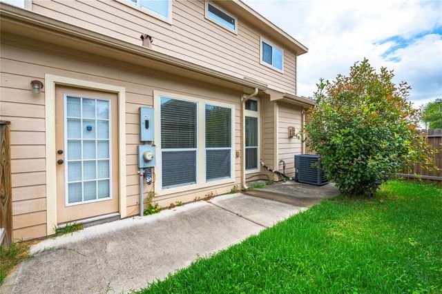 5026 Keith Road, Pasadena, TX 77505