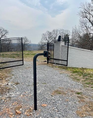 13525 Haden Road, Bentonville, AR 72762