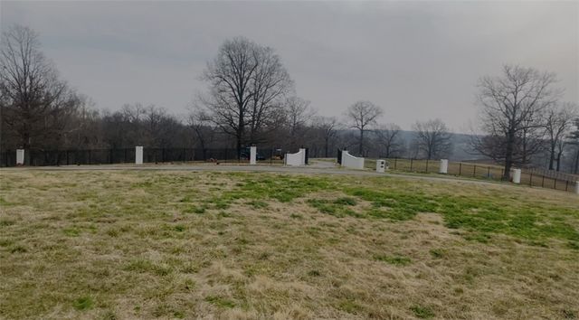 13525 Haden Road, Bentonville, AR 72762