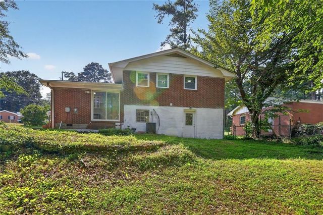 6464 Rabun Road, Morrow, GA 30260