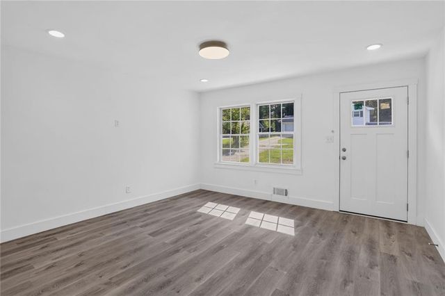 6464 Rabun Road, Morrow, GA 30260