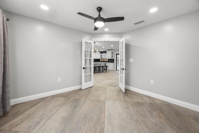 633 NE Merioneth Drive, Fort Walton Beach, FL 32547