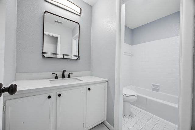 633 NE Merioneth Drive, Fort Walton Beach, FL 32547