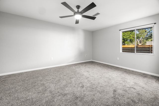 633 NE Merioneth Drive, Fort Walton Beach, FL 32547