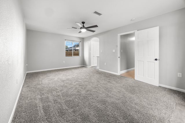 633 NE Merioneth Drive, Fort Walton Beach, FL 32547