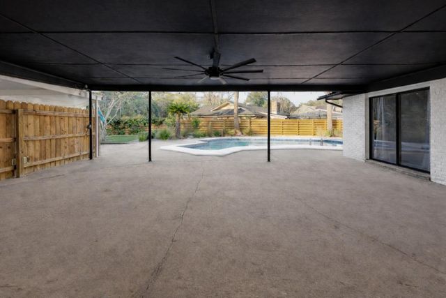 633 NE Merioneth Drive, Fort Walton Beach, FL 32547