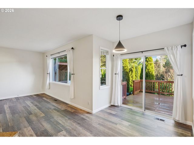 12446 Sw CANVASBACK Way, Beaverton, OR 97007