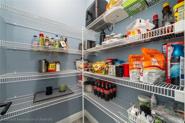 6008 Lake Regency Lane, Sebring, FL 33875